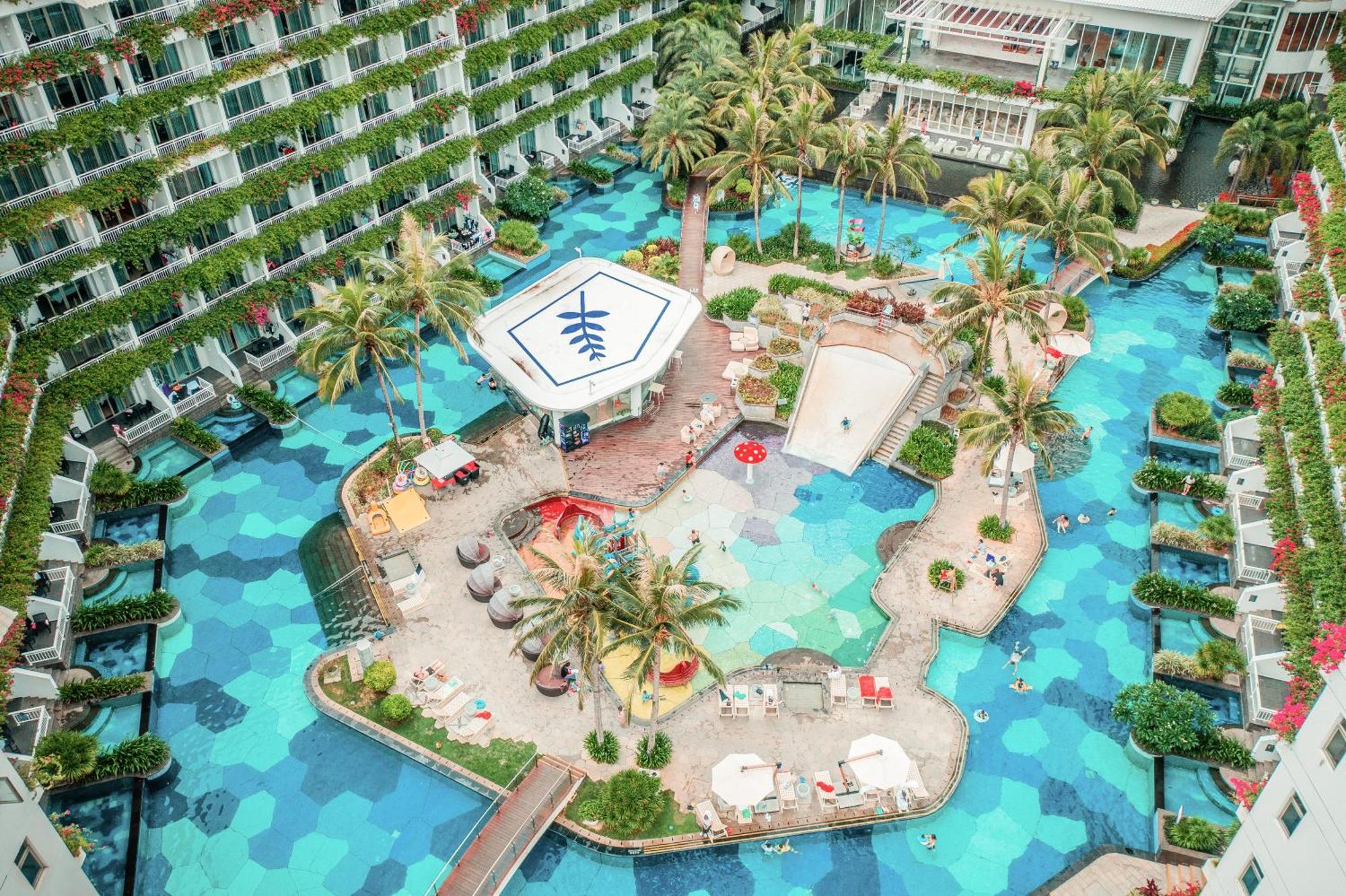 Palace Resort Yalong Bay Sanya Exteriör bild