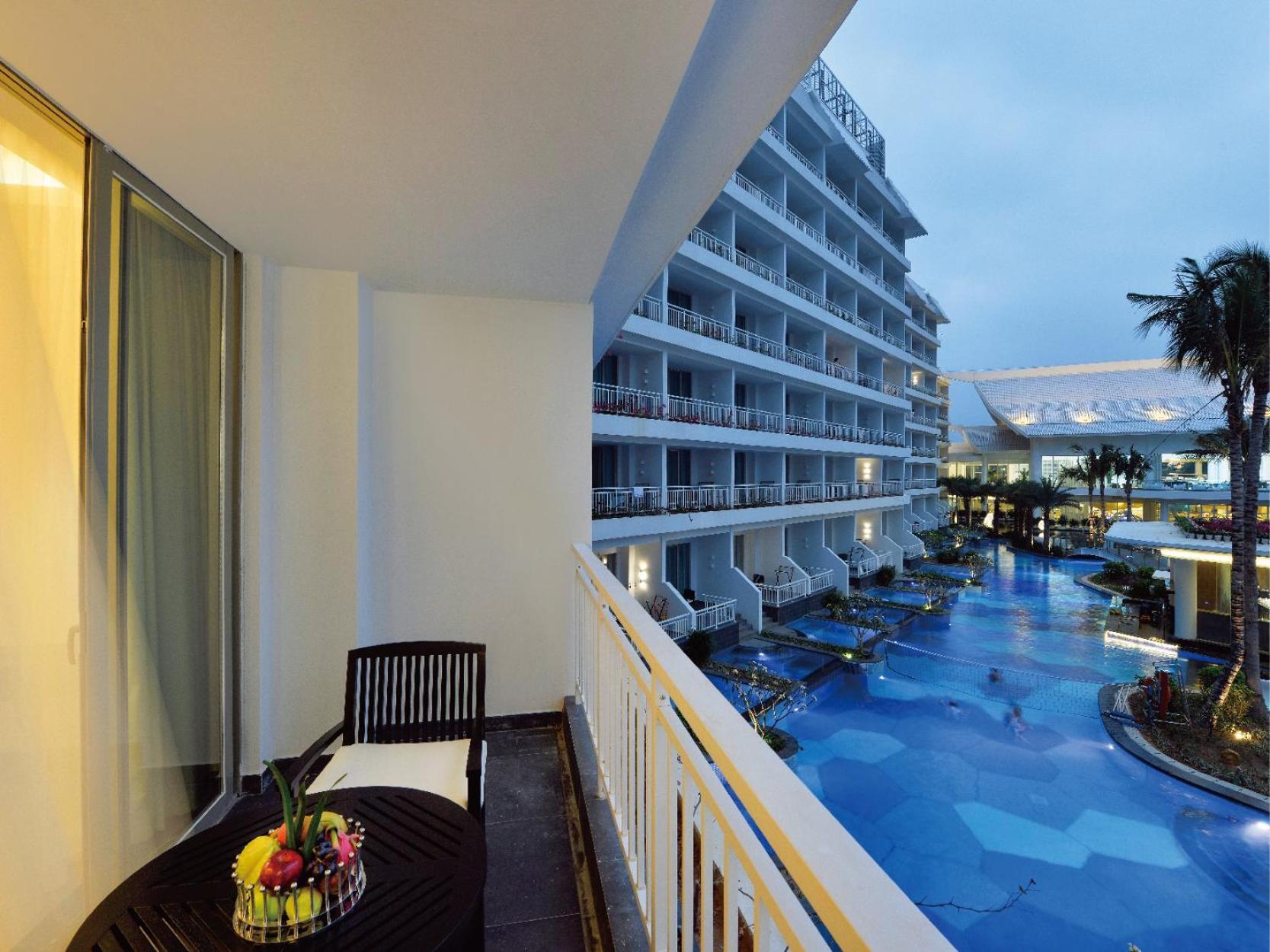 Palace Resort Yalong Bay Sanya Exteriör bild